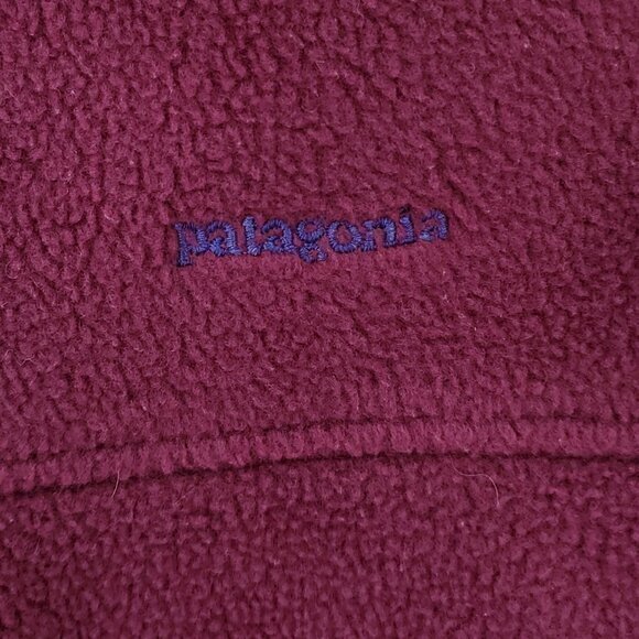 VTG Patagonia Lightweight Synchilla Fleece Vest S Plum/Purple - Picture 8 of 16